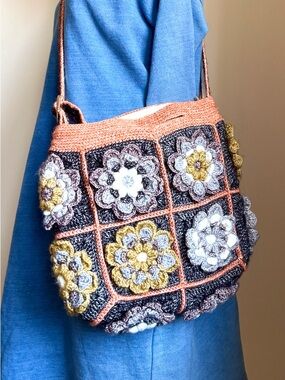 Handmade Crochet Floral Crossbody Bag - Peach Multicolor